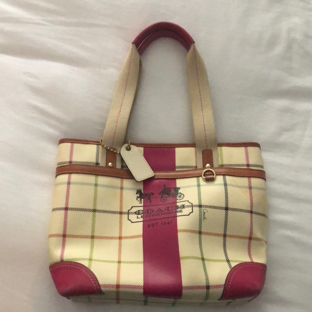Coach shoulder purse